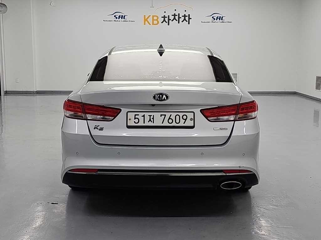 기아 K5 K5 2세대 MX 1.7 디젤 프레스티지 이미지 3