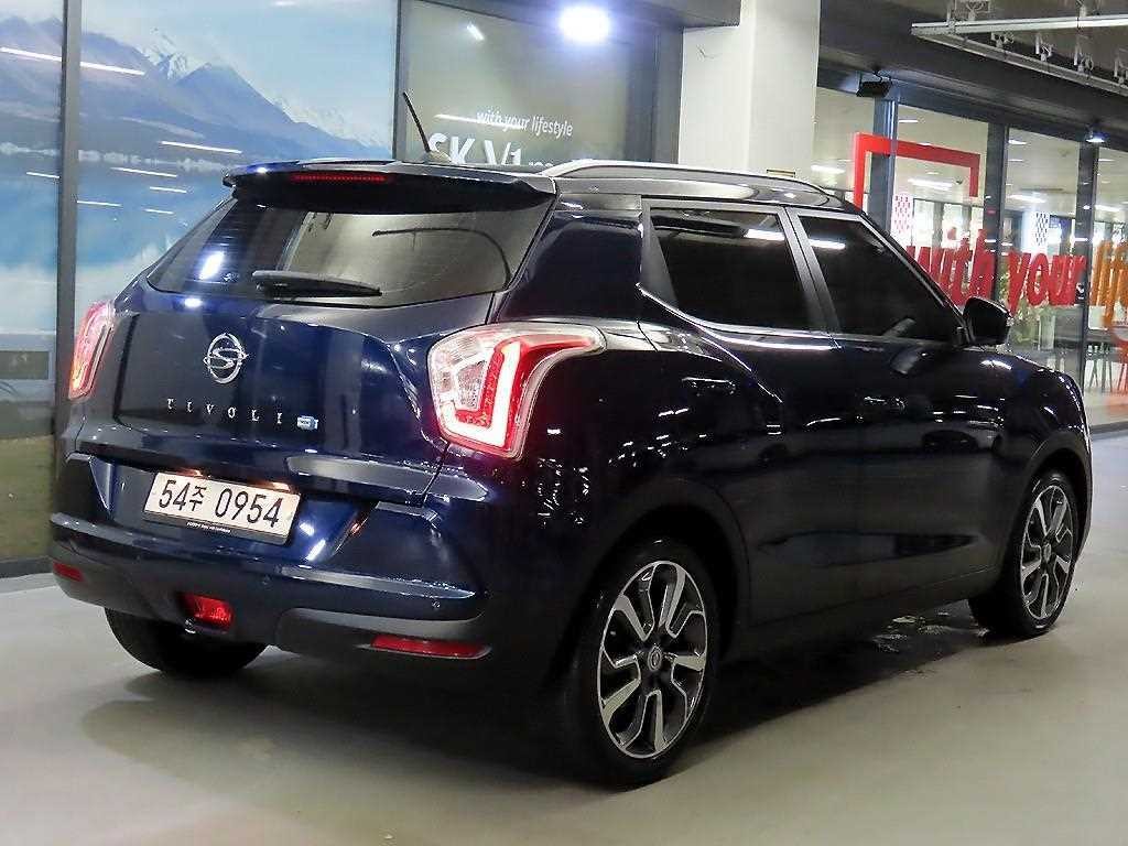 KG모빌리티(쌍용) 티볼리 디젤 2WD 1.6 LX 이미지 4