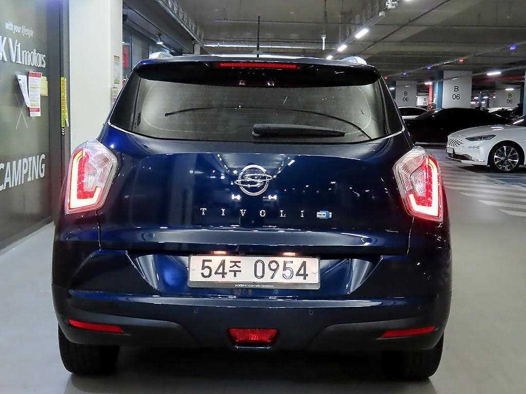 KG모빌리티(쌍용) 티볼리 디젤 2WD 1.6 LX 이미지 5