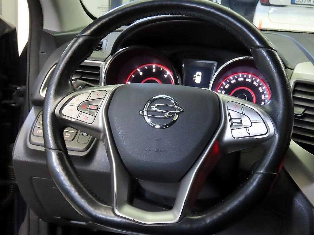 KG모빌리티(쌍용) 티볼리 디젤 2WD 1.6 LX 이미지 8