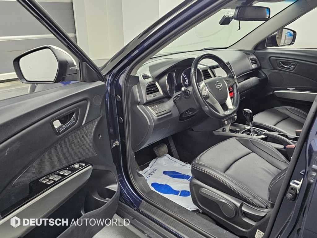 KG모빌리티(쌍용) 티볼리 가솔린 2WD 1.6 LX 이미지 11