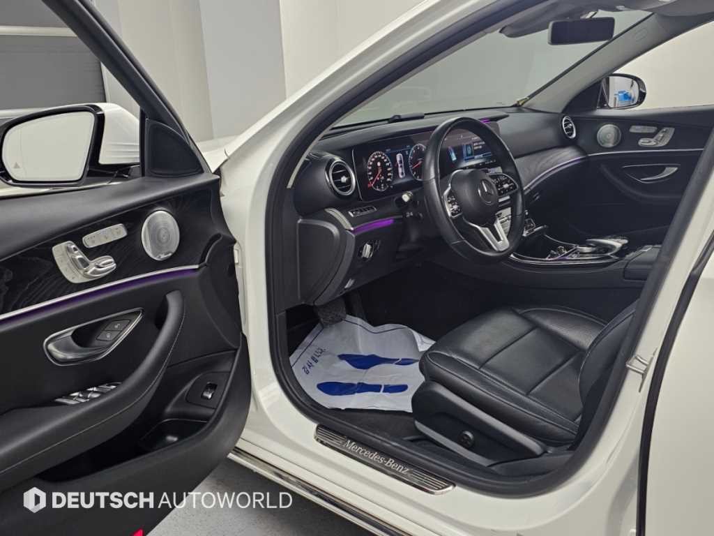 벤츠 E 클래스 E-클래스 W213 E300 4MATIC 아방가르드 이미지 11