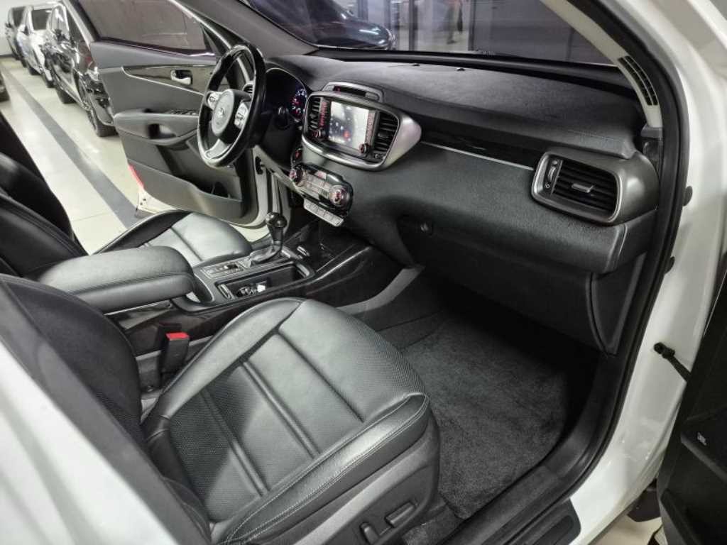 기아 쏘렌토 올 뉴 쏘렌토 디젤 4WD 2.2 노블레스 이미지 7