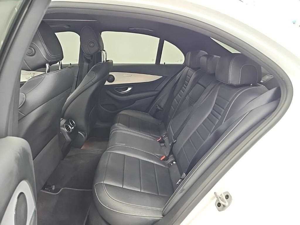 벤츠 E 클래스 E-클래스 W213 E250 아방가르드 이미지 12