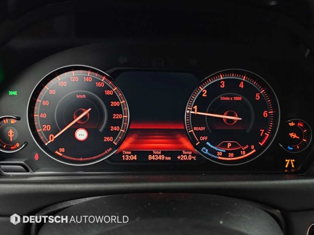 BMW 4시리즈 4시리즈 (F32) 420i 그란쿠페 럭셔리 이미지 8