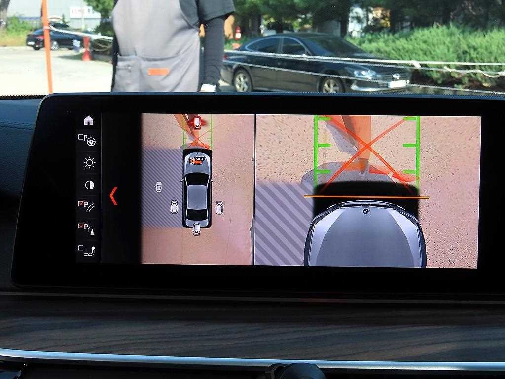 BMW 5시리즈 5시리즈 (G30) 530i M 스포츠 플러스 이미지 15