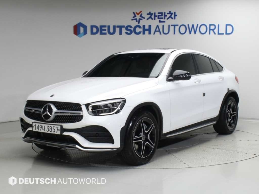 벤츠 GLC 클래스 GLC클래스 X253 GLC 300 4MATIC 쿠페 이미지 1