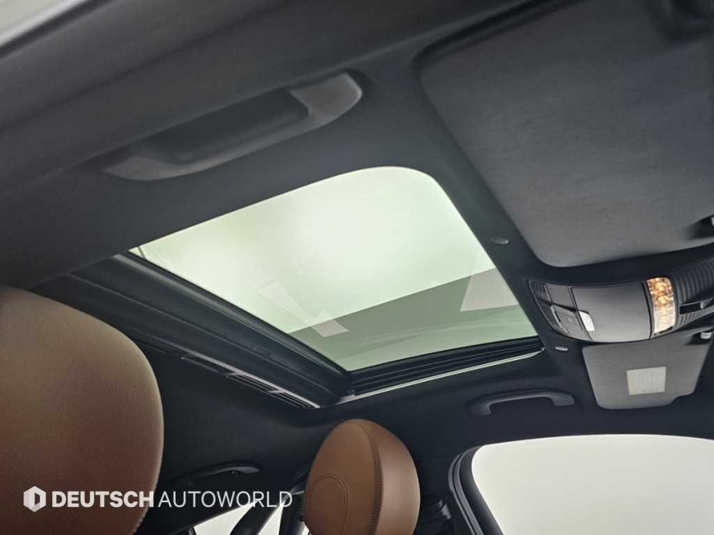 벤츠 GLC 클래스 GLC클래스 X253 GLC 300 4MATIC 쿠페 이미지 18