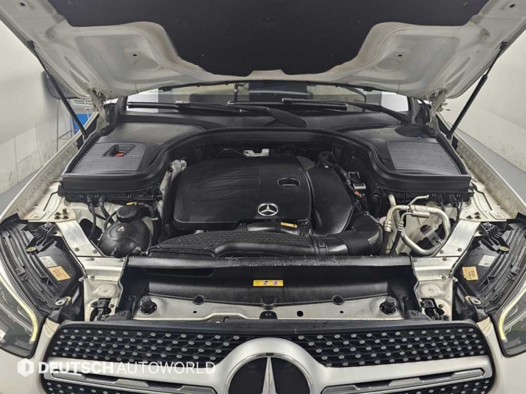 벤츠 GLC 클래스 GLC클래스 X253 GLC 300 4MATIC 쿠페 이미지 6