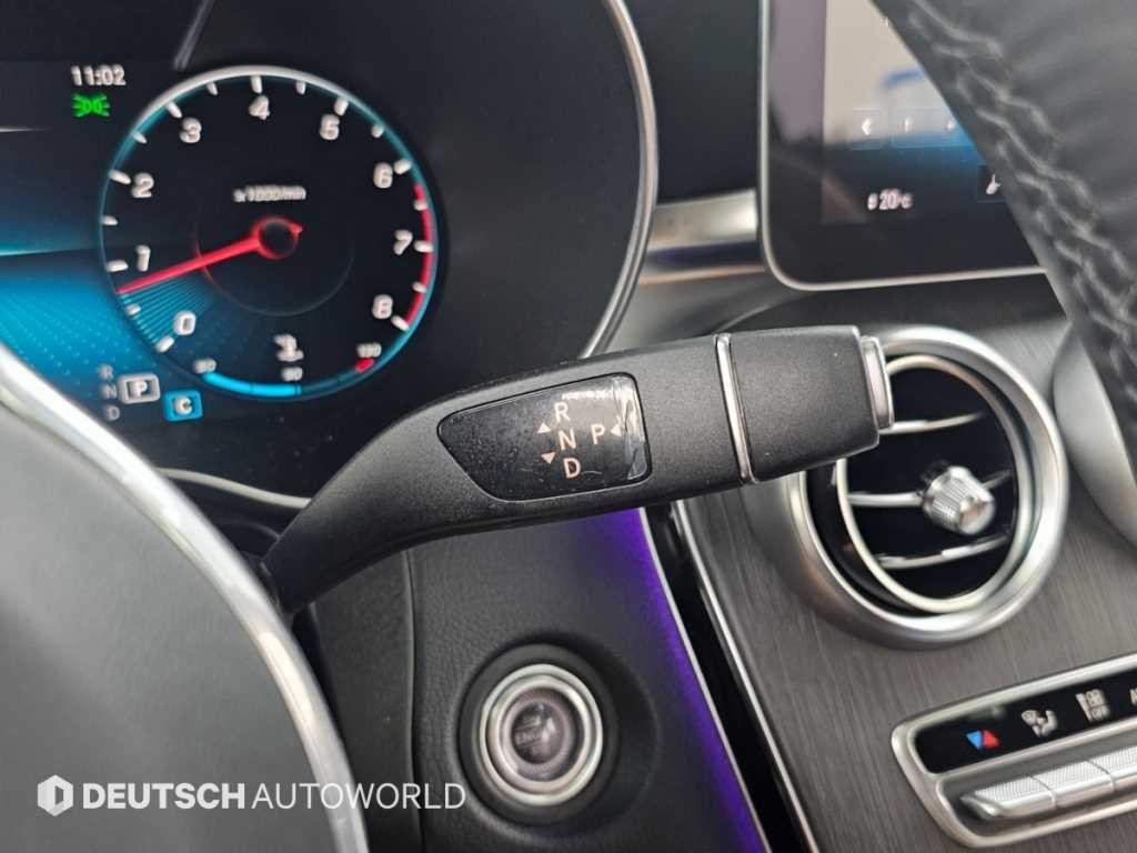 벤츠 GLC 클래스 GLC클래스 X253 GLC 300 4MATIC 쿠페 이미지 9