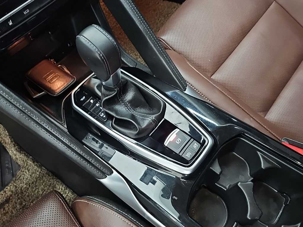 르노코리아(삼성) QM6 더뉴QM6 2.0 LPe RE 시그니처 2WD 이미지 8
