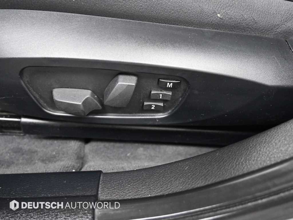 BMW X1 X1 (E84) xDrive 20d 4WD 이미지 16