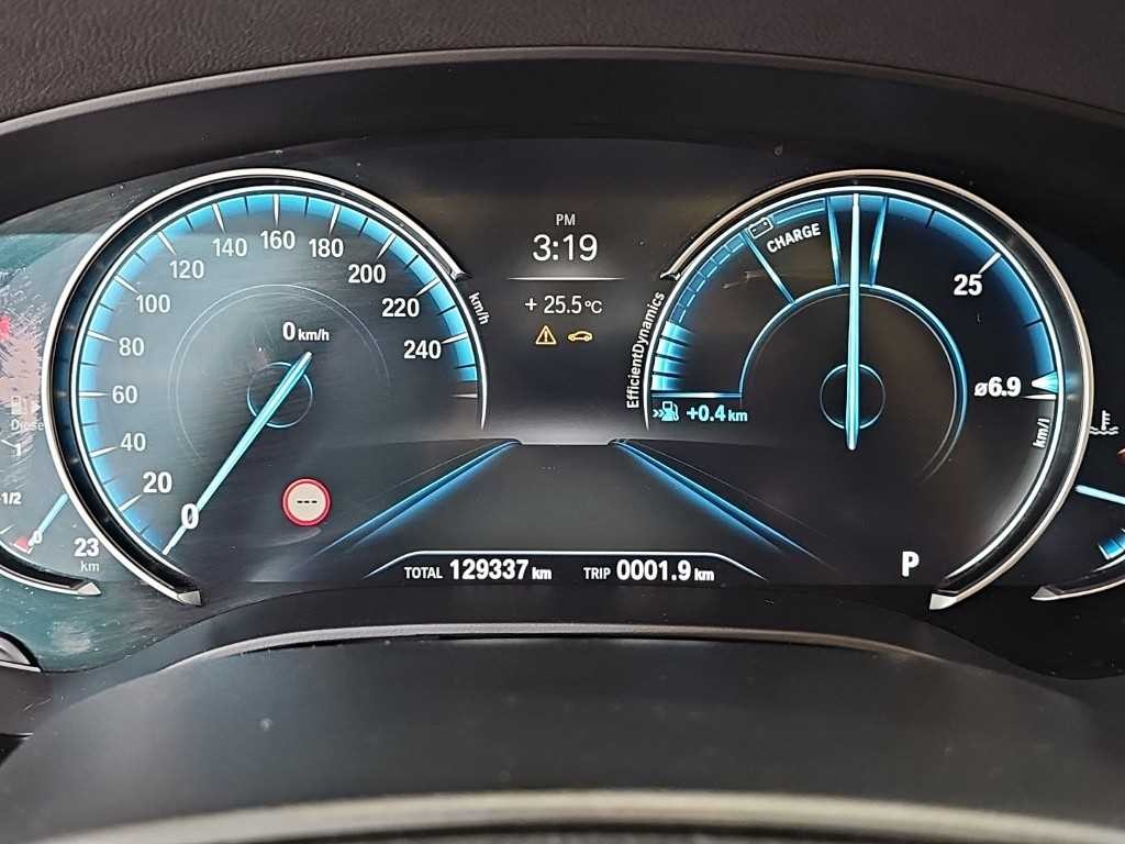 BMW 5시리즈 5시리즈 (G30) 520d M 스포츠 플러스 이미지 6