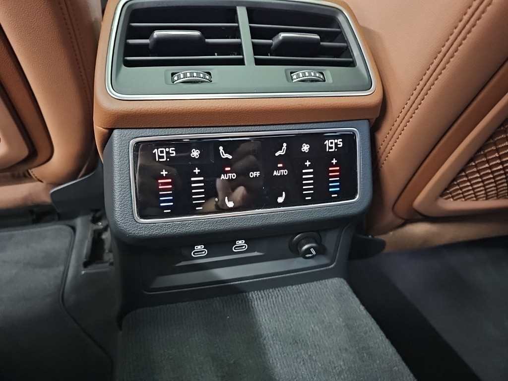 아우디 A6 A6 (C8) 45 TFSI 콰트로 프리미엄 이미지 13