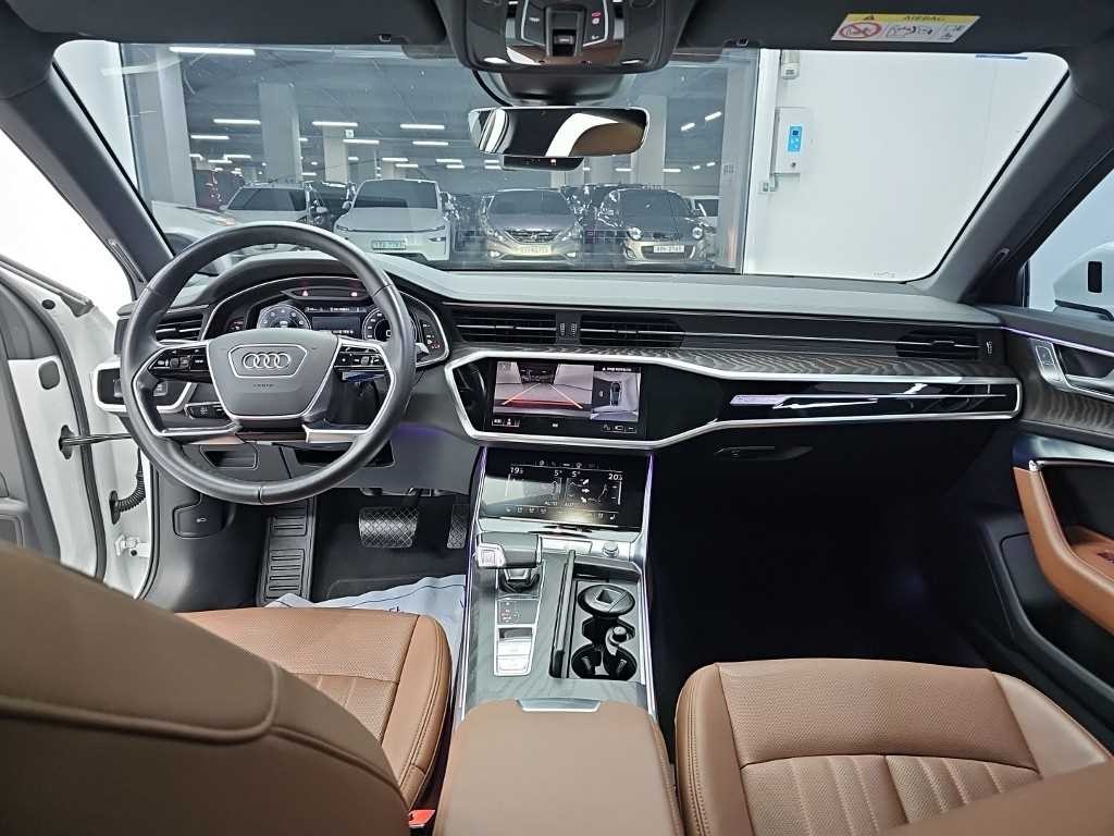 아우디 A6 A6 (C8) 45 TFSI 콰트로 프리미엄 이미지 7