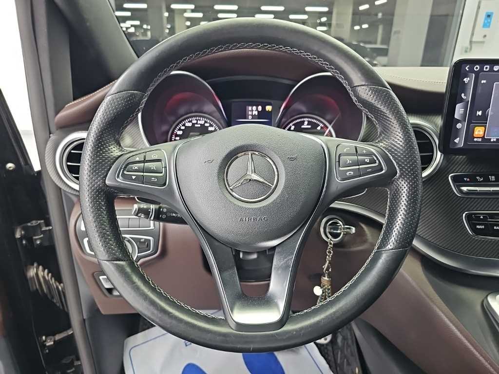 벤츠 V 클래스 V클래스 V250 d 이미지 9