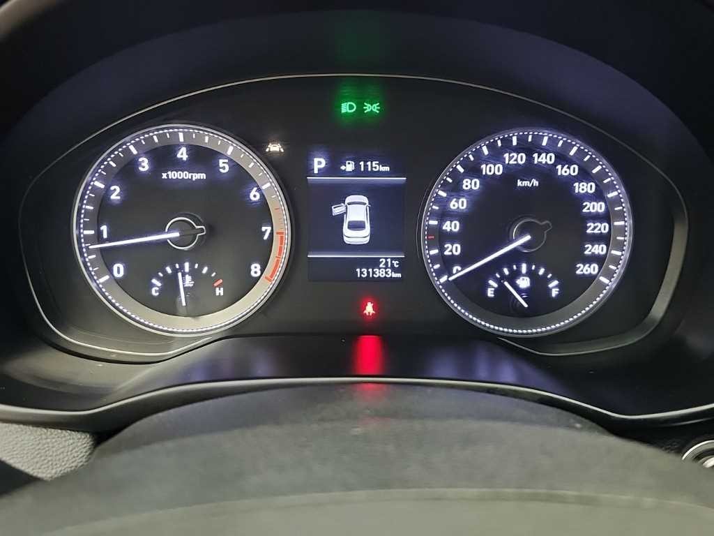 현대 그랜저 그랜저 IG 2.4 GDI 프리미엄 기본형 이미지 6