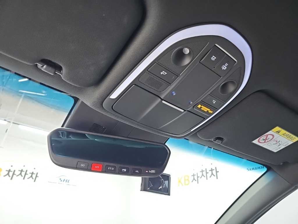 제네시스 G70 더 뉴 G70 가솔린 2.0T 4WD 이미지 17