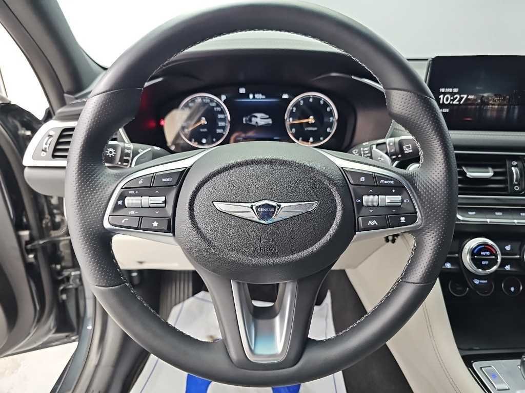 제네시스 G70 더 뉴 G70 가솔린 2.0T 4WD 이미지 9