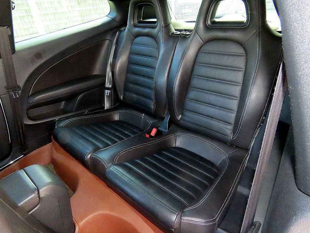 폭스바겐 시로코 2.0 TDI R-LINE 이미지 6