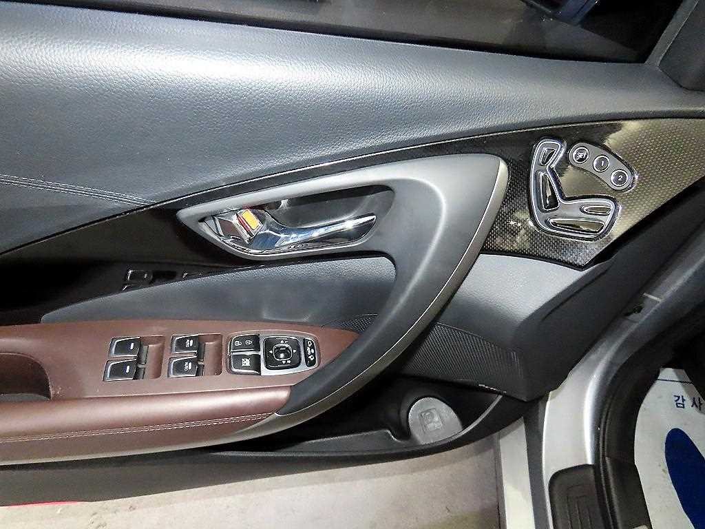 현대 그랜저 그랜저 HG LPG HG300 익스클루시브 이미지 13