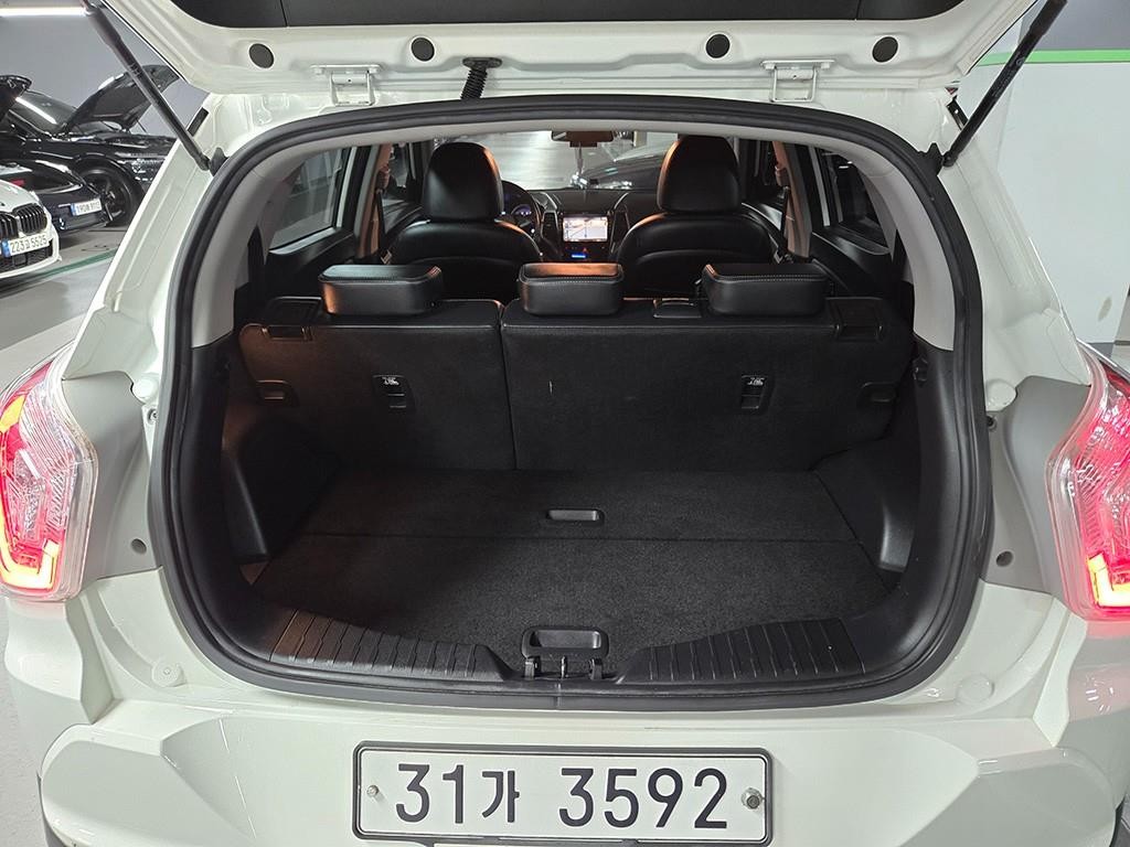 KG모빌리티(쌍용) 티볼리 가솔린 2WD 1.6 VX 이미지 17