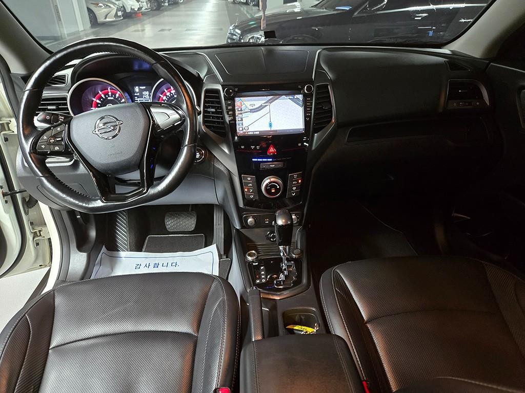 KG모빌리티(쌍용) 티볼리 가솔린 2WD 1.6 VX 이미지 9