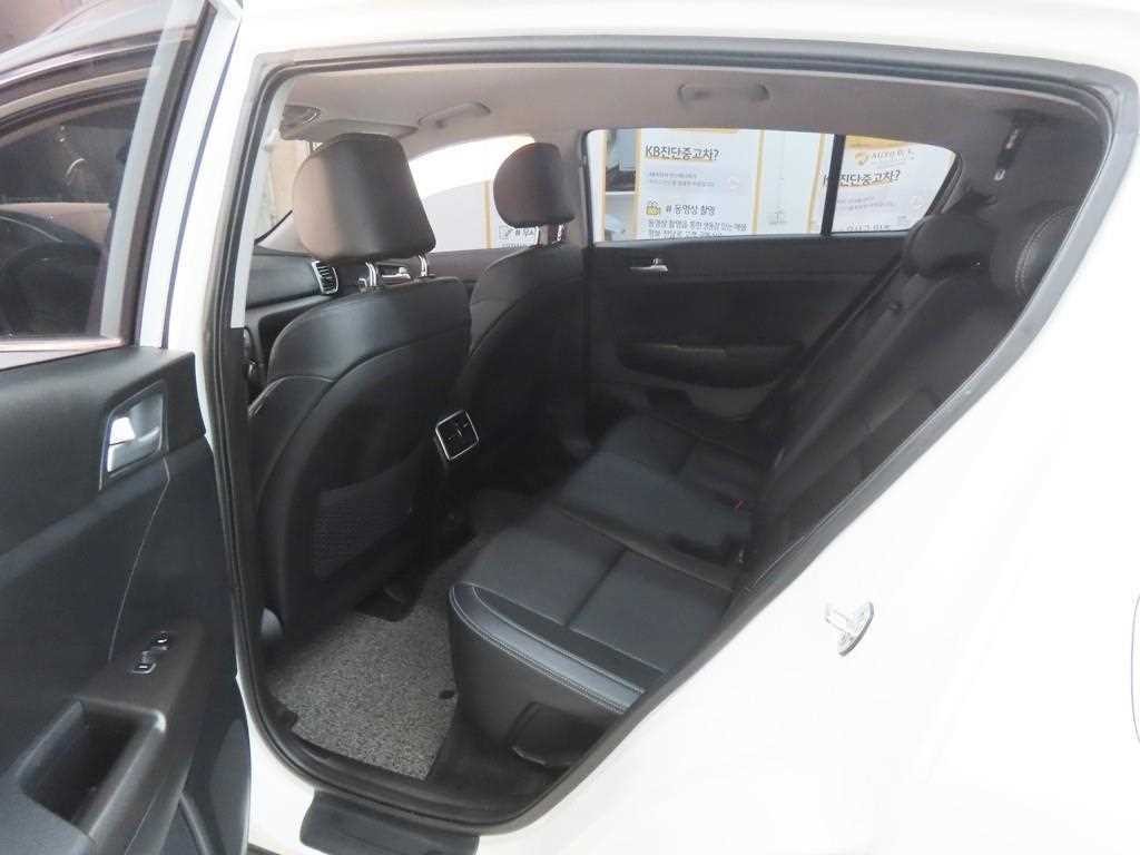 기아 스포티지 스포티지 더 볼드 2.0 가솔린 2WD 프레스티지 이미지 6