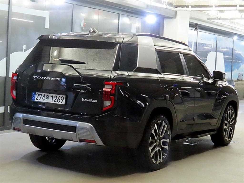 KG모빌리티(쌍용) 토레스 1.5 GDI-T 2WD T5 이미지 4