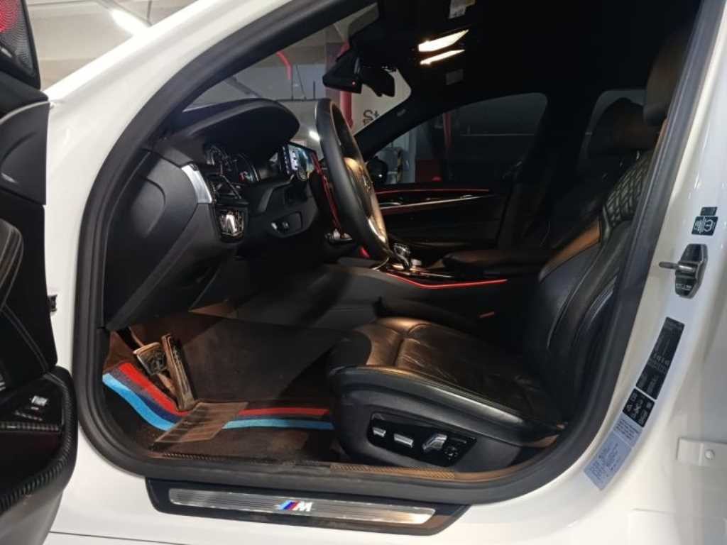 BMW 5시리즈 5시리즈 (G30) 530i xDrive M 스포츠 플러스 이미지 7