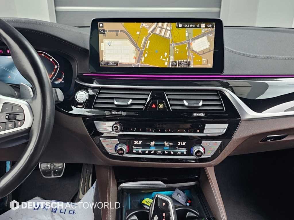 BMW 5시리즈 5시리즈 (G30) 530i xDrive M 스포츠 이미지 14