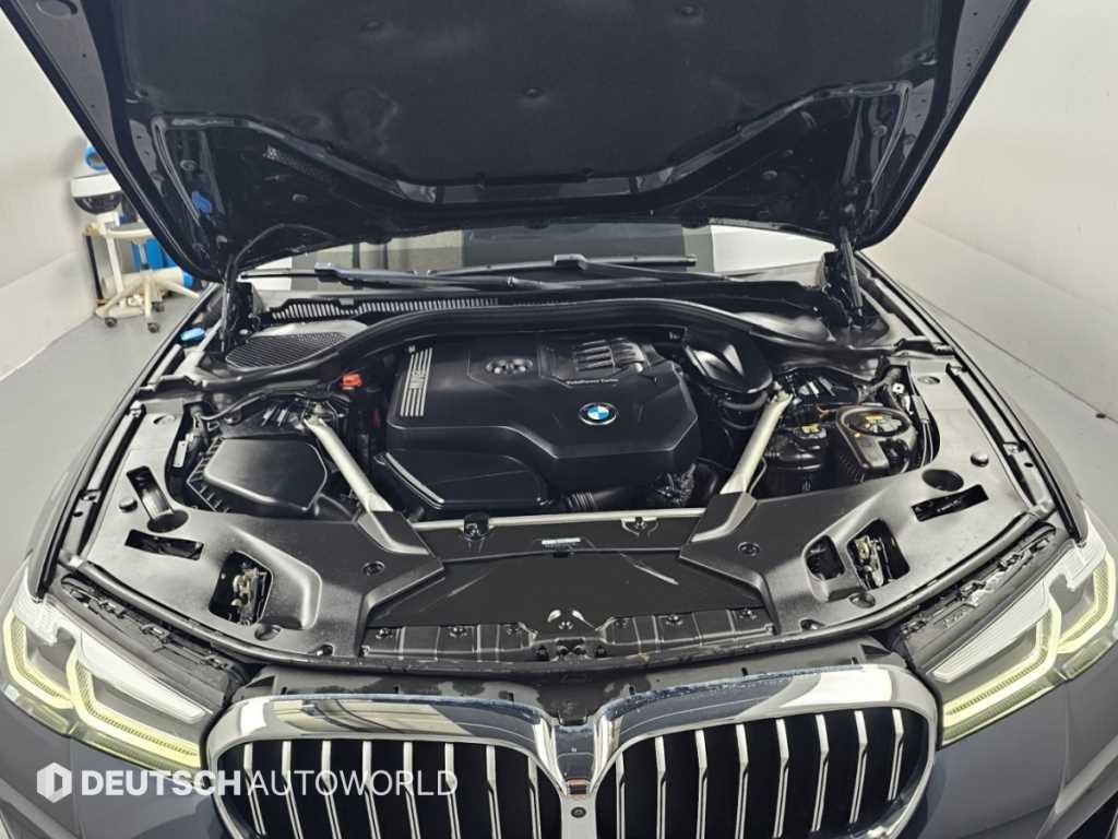 BMW 5시리즈 5시리즈 (G30) 530i xDrive M 스포츠 이미지 6