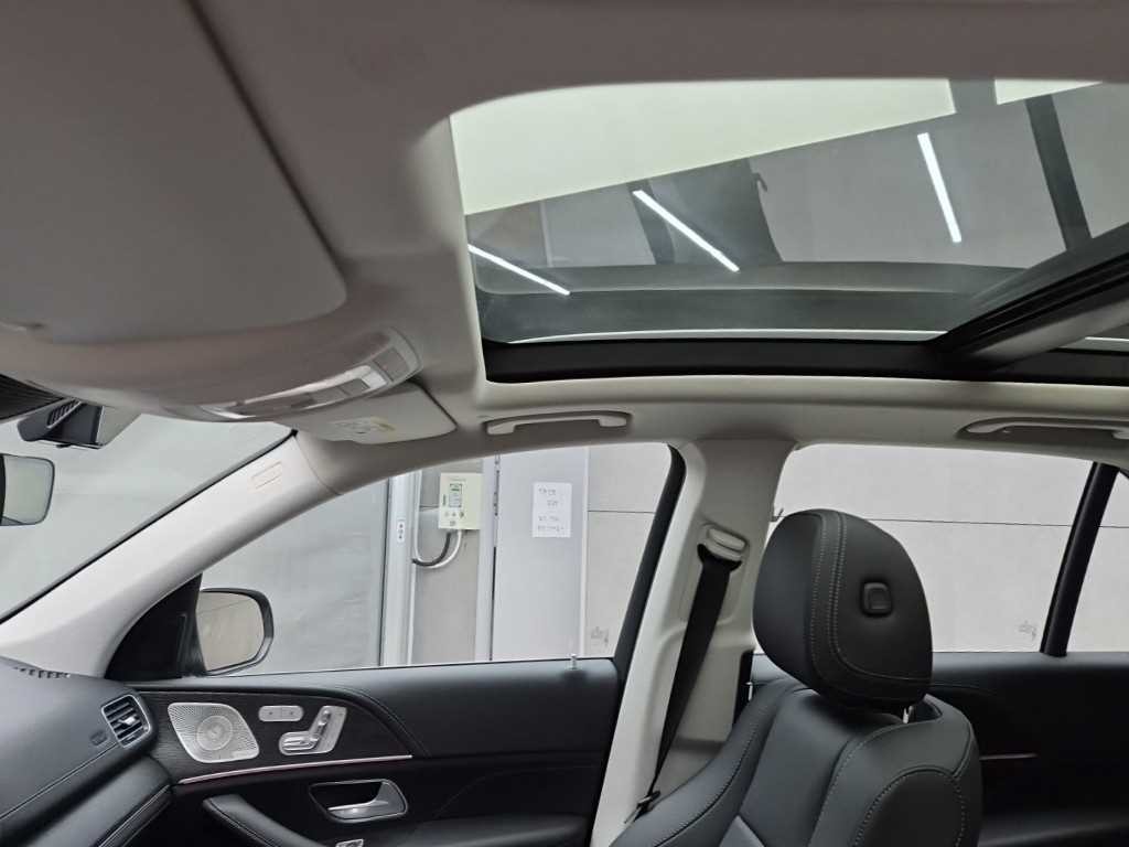 벤츠 GLE 클래스 GLE 클래스 W167 GLE 450 4MATIC 이미지 15