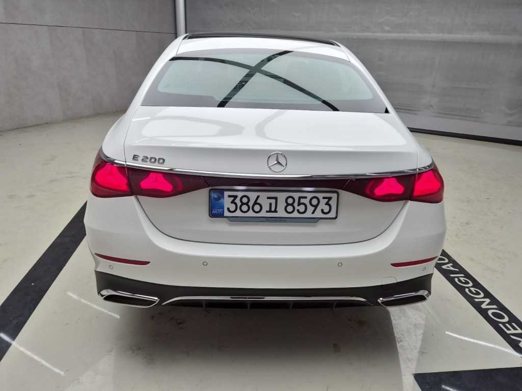 벤츠 E 클래스 E-클래스 W214 E200 AMG 라인 이미지 3