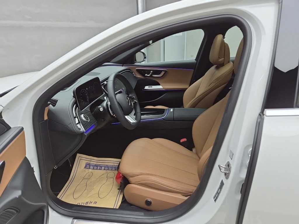 벤츠 E 클래스 E-클래스 W214 E200 AMG 라인 이미지 5