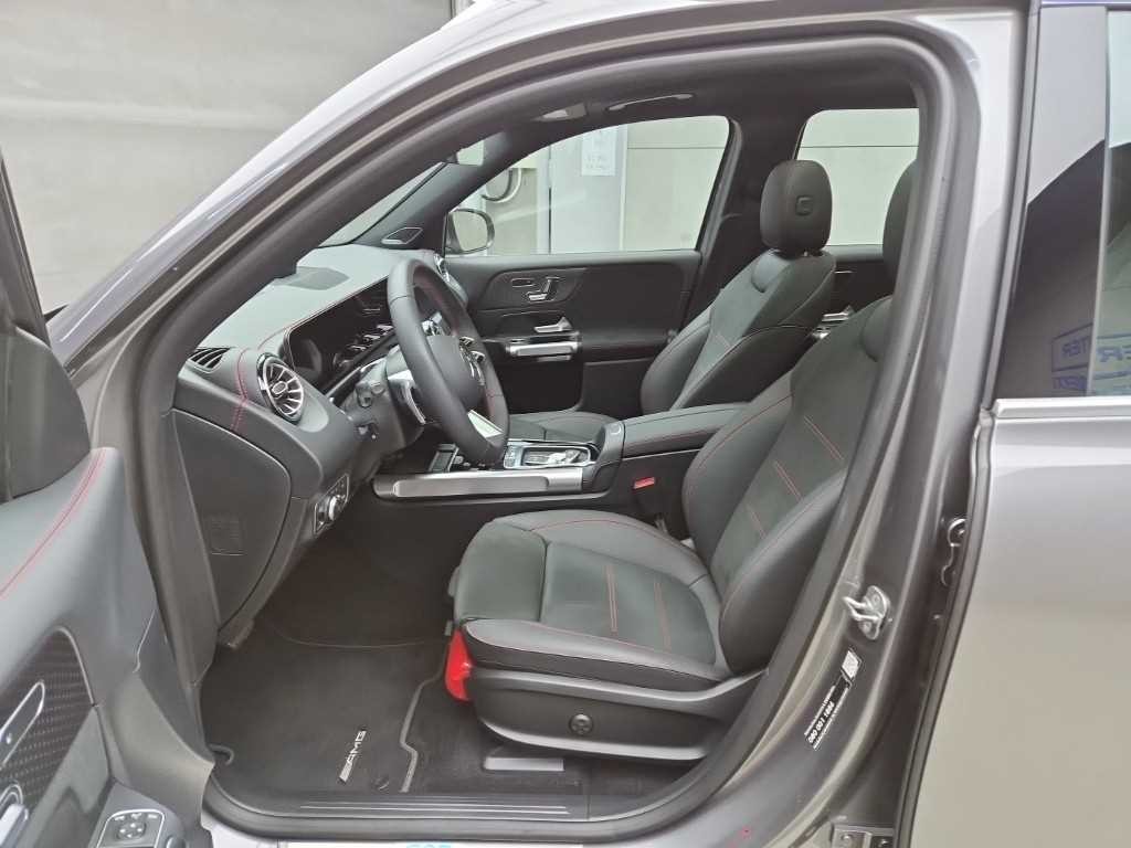 벤츠 EQB EQB (X243) EQB 300 4MATIC 이미지 5