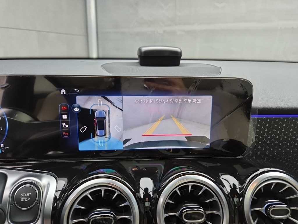벤츠 EQB EQB (X243) EQB 300 4MATIC 이미지 14