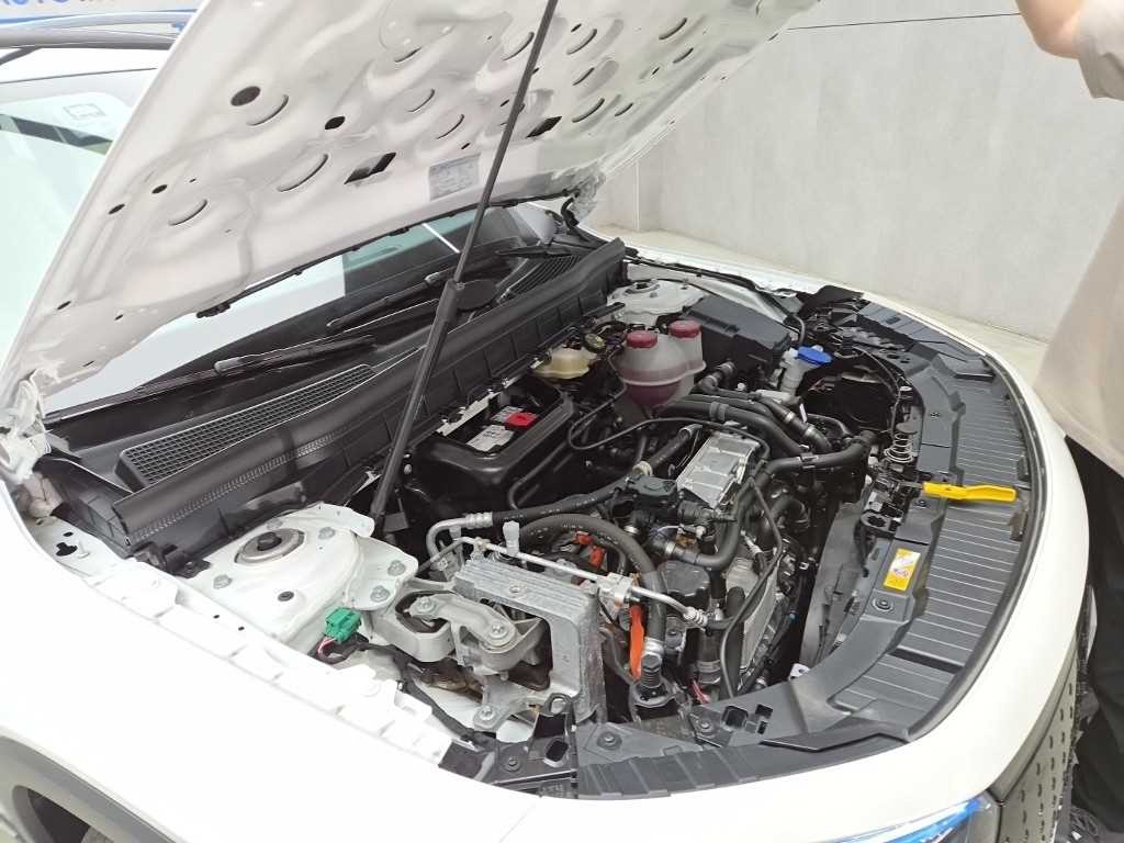 벤츠 EQB EQB (X243) EQB 300 4MATIC 이미지 17