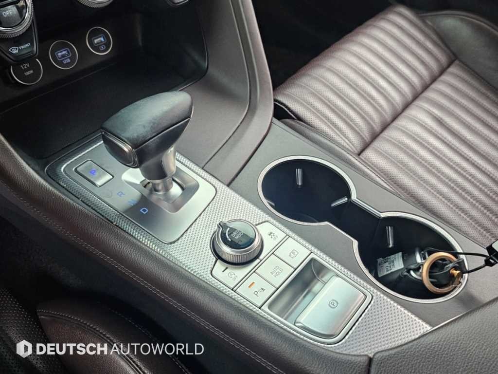 제네시스 G70 더 뉴 G70 가솔린 2.0T 2WD 이미지 10