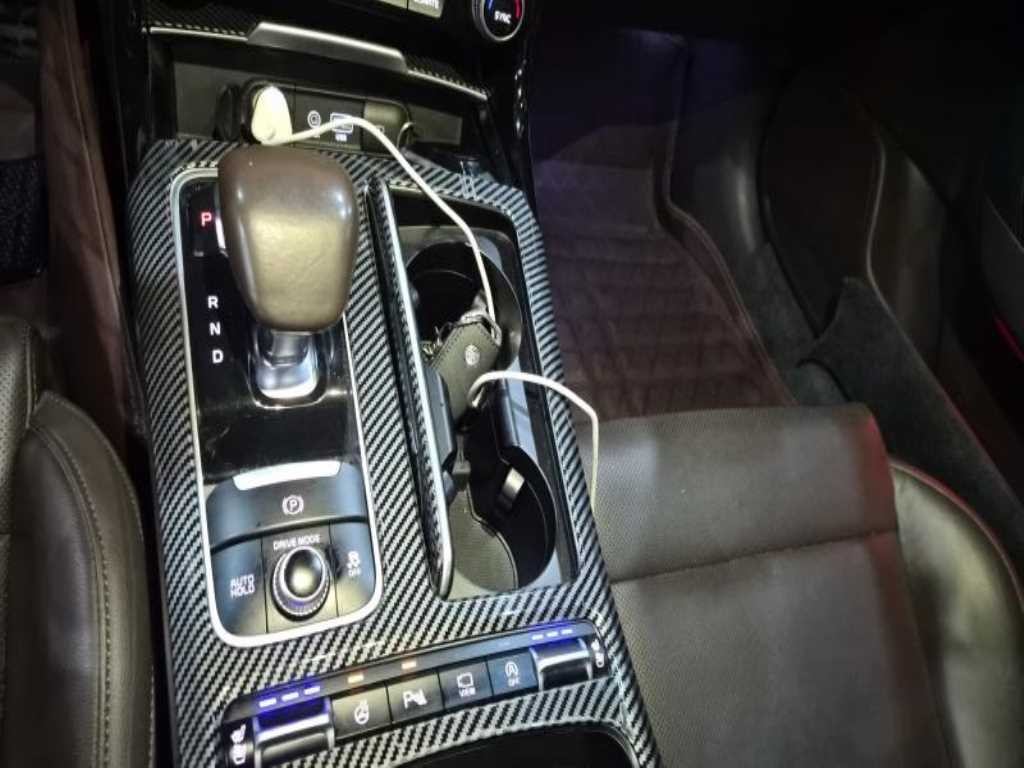 기아 스팅어 가솔린 2.0 터보 2WD 플래티넘 이미지 14