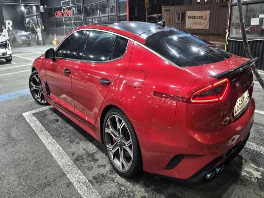 기아 스팅어 가솔린 2.0 터보 2WD 플래티넘 이미지 5