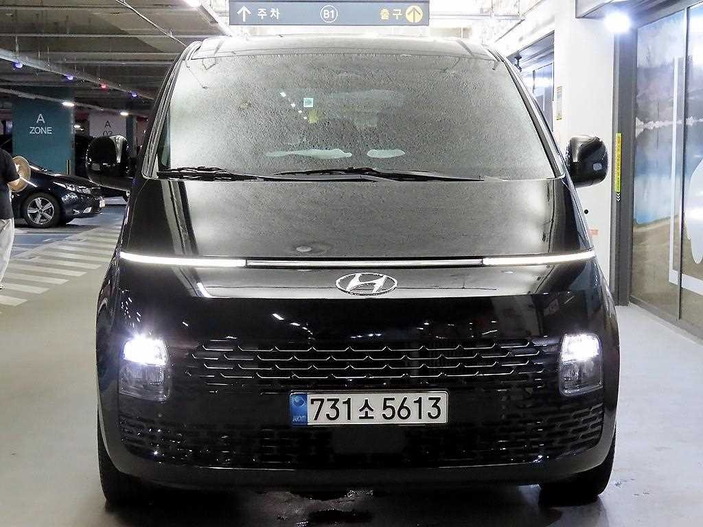 현대 스타리아 4WD 디젤 투어러 모던 11인승 이미지 2