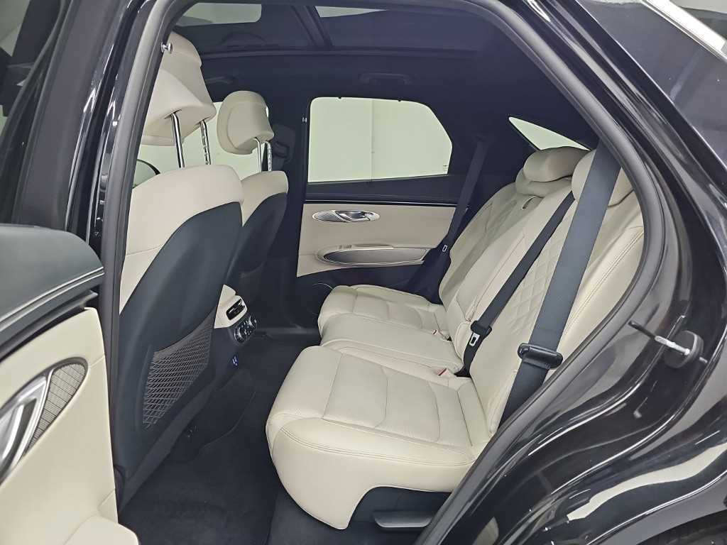 제네시스 GV70 일렉트리파이드 GV70 e-AWD 이미지 12