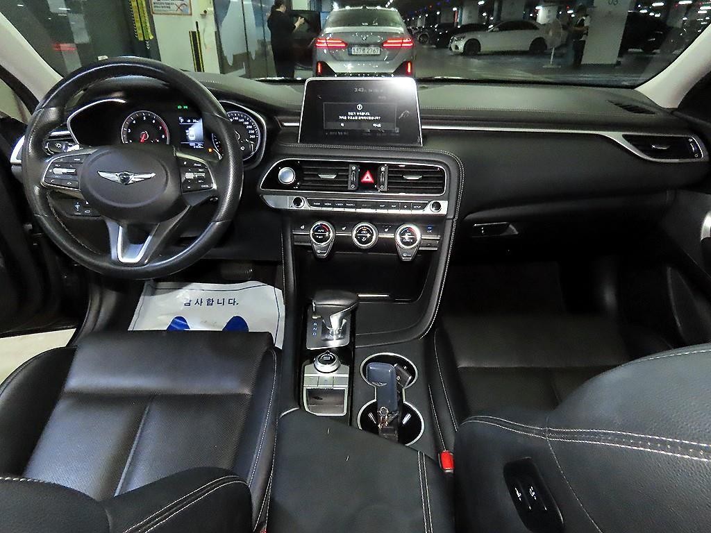 제네시스 G70 2.0T AWD 어드밴스드 이미지 10