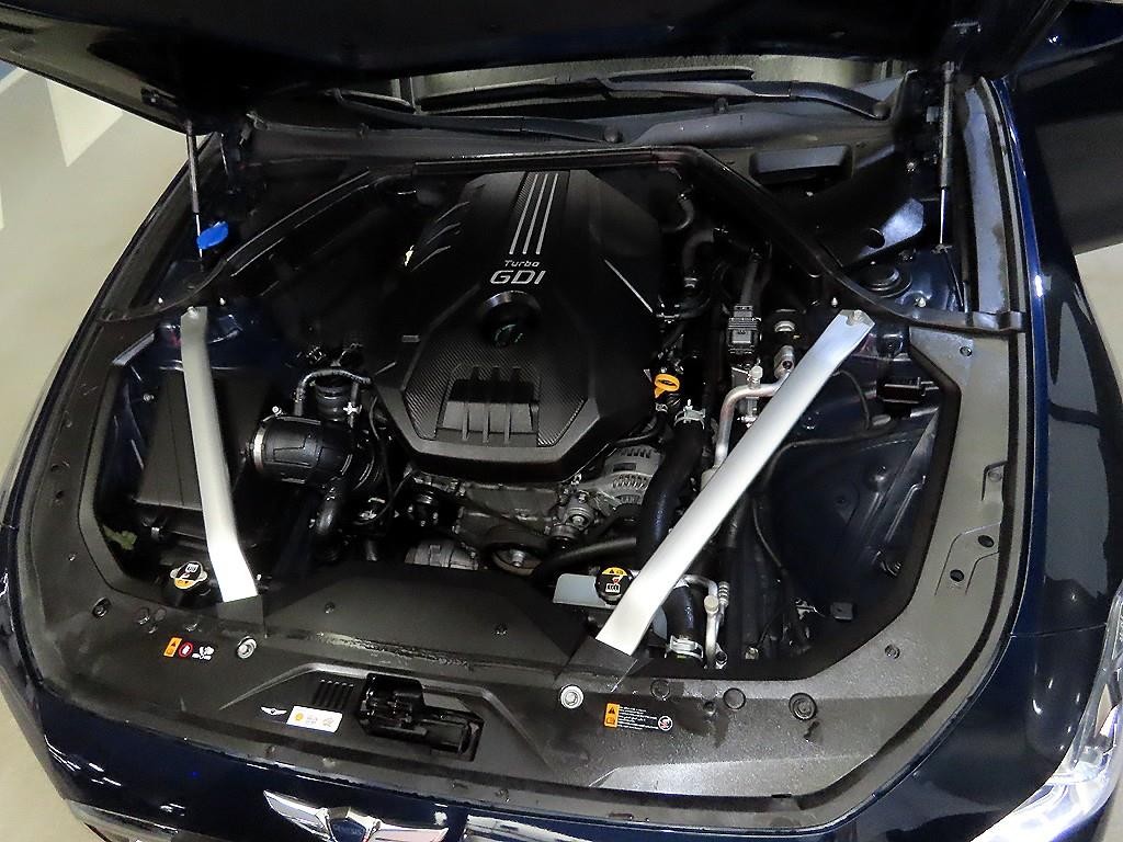 제네시스 G70 2.0T AWD 어드밴스드 이미지 18