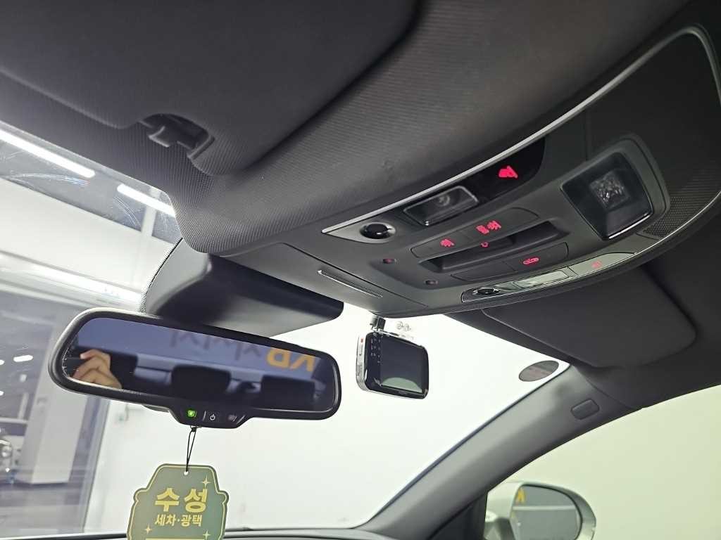 아우디 A6 뉴A6 50 TFSI 콰트로 스포츠 이미지 17