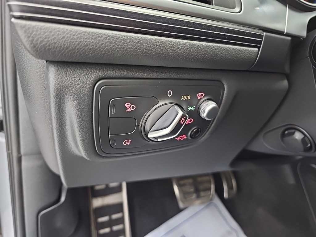 아우디 A6 뉴A6 50 TFSI 콰트로 스포츠 이미지 19
