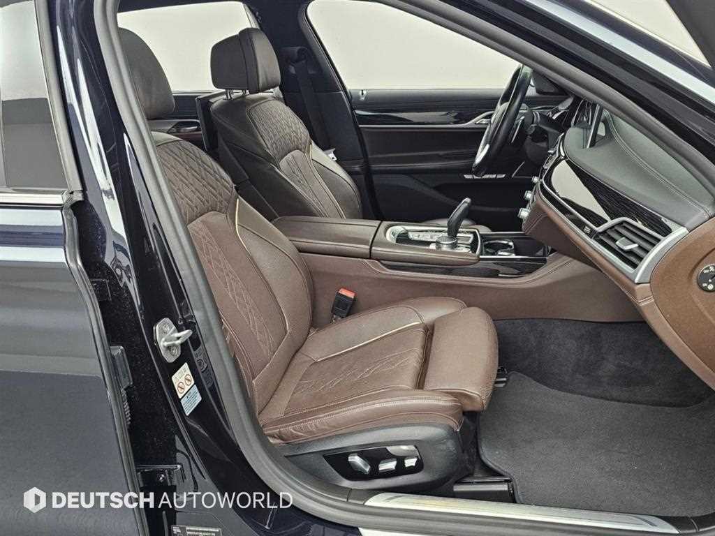 BMW 7시리즈 7시리즈 (G11) 740Li xDrive M SPORT 스포츠 이미지 10