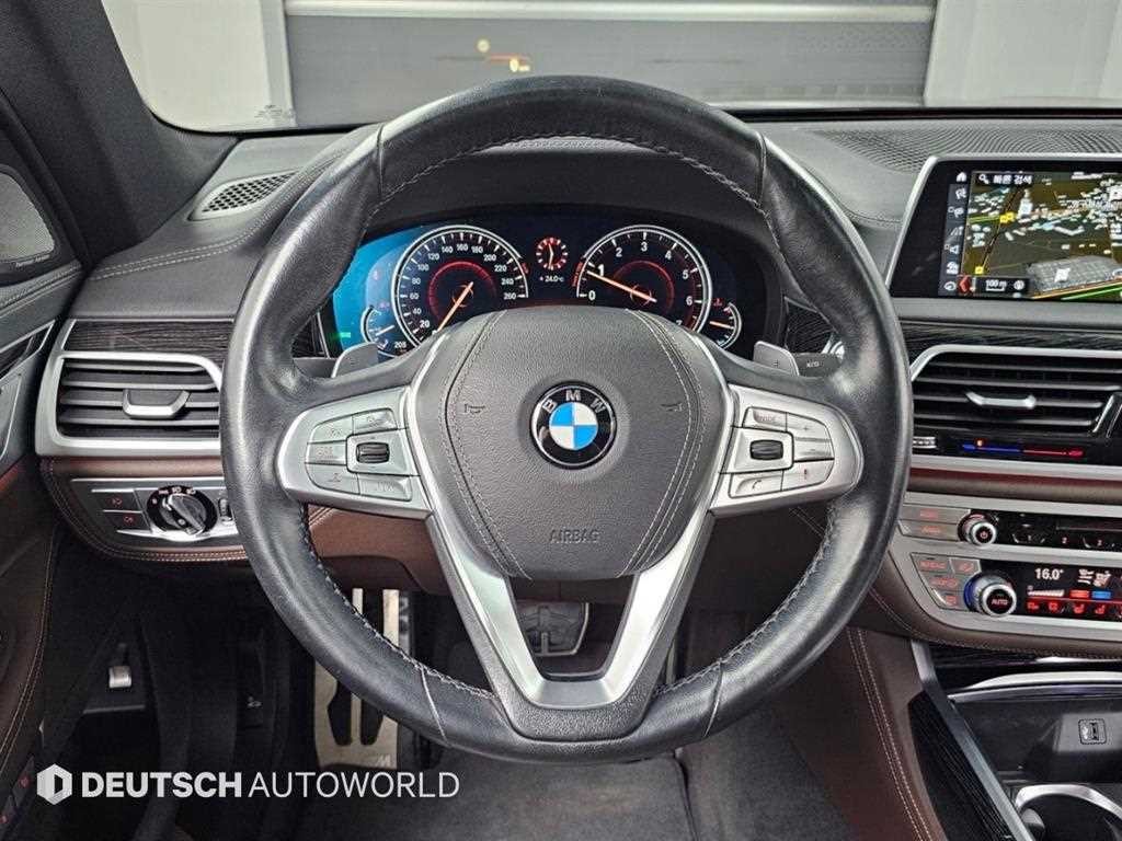 BMW 7시리즈 7시리즈 (G11) 740Li xDrive M SPORT 스포츠 이미지 13