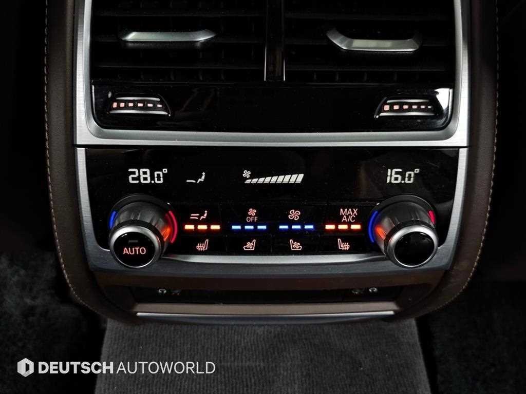 BMW 7시리즈 7시리즈 (G11) 740Li xDrive M SPORT 스포츠 이미지 16